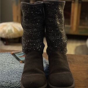Like New UGG Charcoal boots size 8